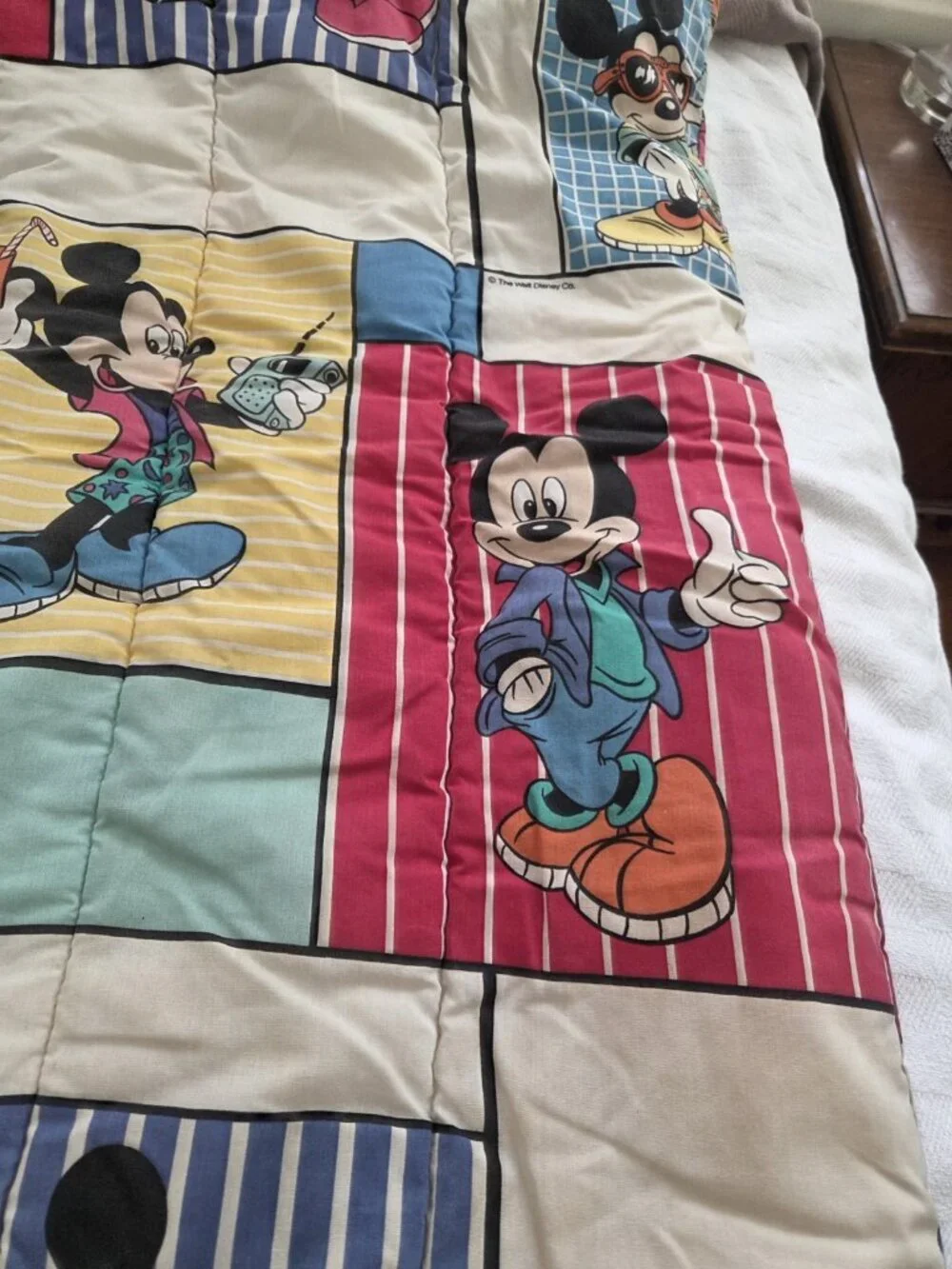 VTG mickey mouse twin comforter 1980's retro walt disney Bright colors.